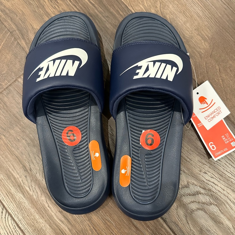 Nike Victori One Men’s Slide Sandals - Picture 3 of 6